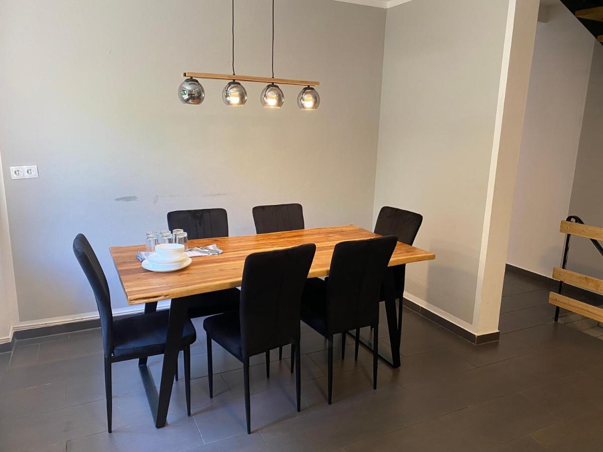 Gotterswickerhamm Ferienvilla Whirlpool Fasssauna Direkt Am Rhein מראה חיצוני תמונה